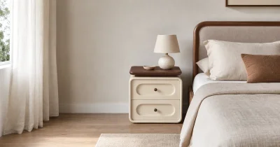 Woodgrain-Top Upholstered Nightstand W60: Product Pick for Mixed-Finish Bedroom Ranges